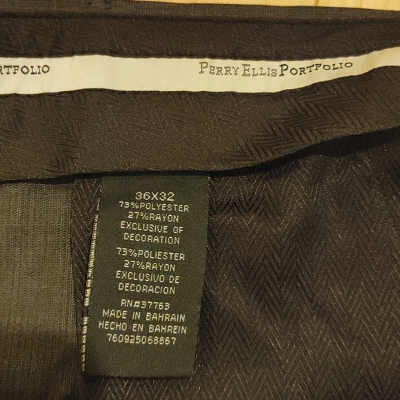 Dress pants like new 36x32 - Picture 3 of 3